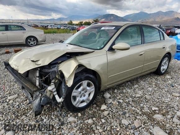 ✅ 2002 Nissan Altima S • VIN: 1N4AL11D02C169896 • Lot: 70378685. Listed on Copart with 145,900 mi. Free auction sales archive from the USA and detailed vehicle history report at DreamBid. Image 1.