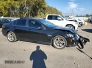 ✅ 2009 Pontiac G8 • VIN: 6G2ER57749L173633 • Lot: 85582375. Listed on Copart with 112,641 mi. Free auction sales archive from the USA and detailed vehicle history report at DreamBid. Image 4.