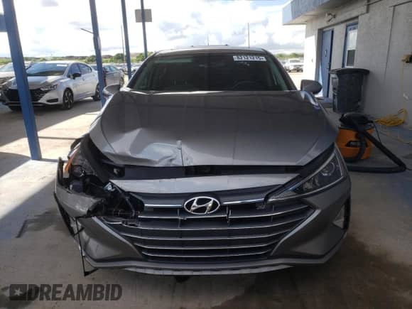 2020 Hyundai Elantra Value Edition с VIN KMHD84LF0LU105969, выставлен на аукционе Copart как лот 82121215 с пробегом 67 108 миль миль и Списание • Salvage title. История ставок и продаж доступна на DreamBid. Изображение 5.