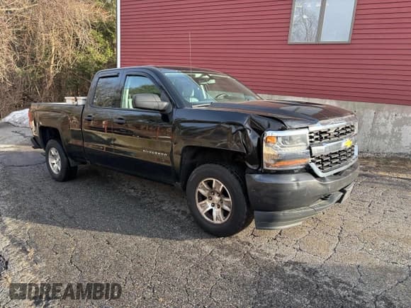✅ 2016 Chevrolet Silverado 1500 Work Truck • VIN: 1GCVKNEC0GZ154343 • Лот: 49179025. Опубликован ранее на Copart с пробегом 175 168 миль. Бесплатный доступ к архиву аукционных продаж из США и подробный отчёт об истории автомобиля на DreamBid. Изображение 1.