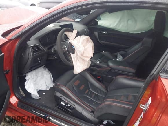 ✅ 2021 BMW M2 Competition • VIN: WBS2U7C03M7H03506 • Lot: 43347547. Wystawiony na IAAI z przebiegiem 70 726 mil. Bezpłatny archiwum sprzedaży aukcyjnych z USA i szczegółowy raport historii pojazdu na DreamBid. Zdjęcie 5.