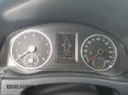 ✅ 2013 Volkswagen Tiguan S • VIN: WVGBV3AX0DW580839 • Lot: 91923325. Listed on Copart with 171,206 mi. Free auction sales archive from the USA and detailed vehicle history report at DreamBid. Image 9.