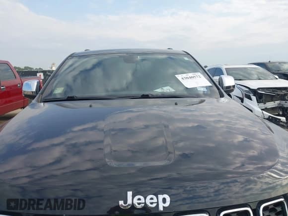 ✅ 2020 Jeep Grand Cherokee Limited • VIN: 1C4RJEBG8LC227760 • Лот: 43040572. Опубликован ранее на IAAI с пробегом 82 493 миль. Бесплатный доступ к архиву аукционных продаж из США и подробный отчёт об истории автомобиля на DreamBid. Изображение 6.