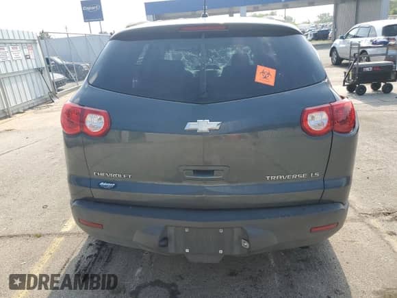 2009 Chevrolet Traverse LS z VIN 1GNER13D59S110681, wystawiony jako Copart lot #68293895 z przebiegiem Nie podano mil oraz Czysty tytuł • Clean title. Historia ofert i sprzedaży dostępna na DreamBid. Obrazek 6.