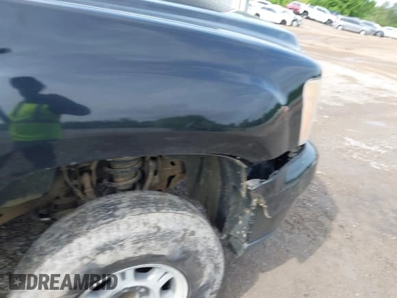 ✅ 2013 GMC Sierra 1500 Denali • VIN: 3GTP1XE23DG300664 • Lot: 42071928. Listed on IAAI with 232,181 mi. Free auction sales archive from the USA and detailed vehicle history report at DreamBid. Image 17.