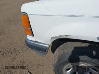 ✅ 1992 Ford Explorer Eddie Bauer • VIN: 1FMDU34X7NUA59055 • Lot: 42472171. Listed on IAAI with 98,269 mi. Free auction sales archive from the USA and detailed vehicle history report at DreamBid. Image 6.