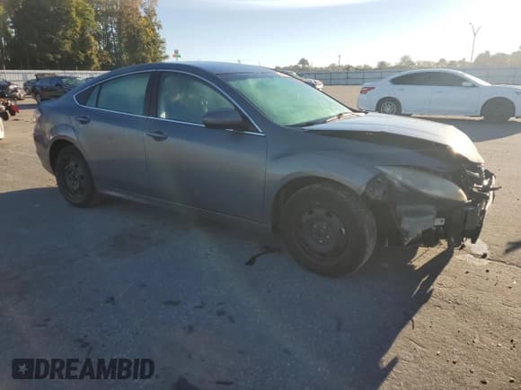✅ 2010 Mazda 6 i Sport • VIN: 1YVHZ8BH0A5M58212 • Lot: 82637895. Listed on Copart with 251,786 mi. Free auction sales archive from the USA and detailed vehicle history report at DreamBid. Image 4.