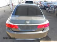 ✅ 2013 Honda Accord EX • VIN: 1HGCR2F76DA200482 • Lot: 42526431. Listed on IAAI with 164,031 mi. Free auction sales archive from the USA and detailed vehicle history report at DreamBid. Image 17.