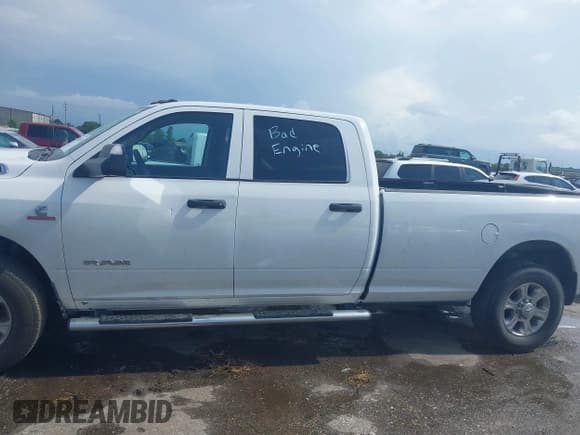 ✅ 2020 Ram 2500 Tradesman • VIN: 3C6UR4HL4LG266478 • Lot: 42508474. Listed on IAAI with 125,048 mi. Free auction sales archive from the USA and detailed vehicle history report at DreamBid. Image 14.