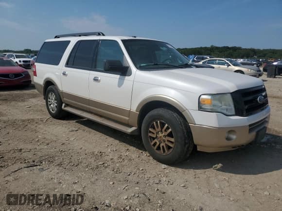 ✅ 2011 Ford Expedition Max XLT • VIN: 1FMJK1J54BEF37731 • Лот: 80163385. Опубликован ранее на Copart с пробегом 308 313 миль. Бесплатный доступ к архиву аукционных продаж из США и подробный отчёт об истории автомобиля на DreamBid. Изображение 4.