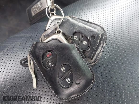 ✅ 2012 Lexus IS 350 C • VIN: JTHFE2C26C2507917 • Lot: 41353989. Listed on IAAI with 129,542 mi. Free auction sales archive from the USA and detailed vehicle history report at DreamBid. Image 11.