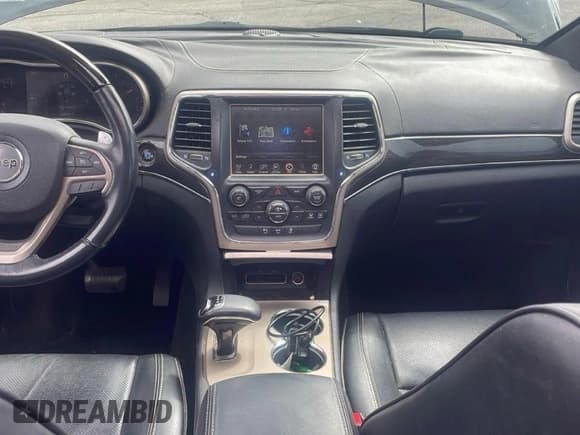 ✅ 2014 Jeep Grand Cherokee Overland • VIN: 1C4RJFCG7EC181541 • Лот: 90742475. Опубликован ранее на Copart с пробегом 226 758 миль. Бесплатный доступ к архиву аукционных продаж из США и подробный отчёт об истории автомобиля на DreamBid. Изображение 9.