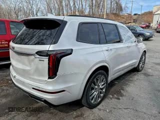 ✅ 2020 Cadillac XT6 AWD Sport • VIN: 1GYKPGRS1LZ100975 • Lot: 94001775. Wystawiony na Copart z przebiegiem 39 149 mil. Bezpłatny archiwum sprzedaży aukcyjnych z USA i szczegółowy raport historii pojazdu na DreamBid. Zdjęcie 4.
