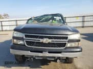 ✅ 2006 Chevrolet Silverado 1500 LT1 • VIN: 3GCEK14T06G147966 • Лот: 85262664. Опубликован ранее на Copart с пробегом 215 309 миль. Бесплатный доступ к архиву аукционных продаж из США и подробный отчёт об истории автомобиля на DreamBid. Изображение 5.