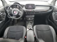 ✅ 2018 FIAT 500X Urbana Edition • VIN: ZFBCFYCB4JP694212 • Lot: 81958054. Wystawiony na Copart z przebiegiem 85 873 mil. Bezpłatny archiwum sprzedaży aukcyjnych z USA i szczegółowy raport historii pojazdu na DreamBid. Zdjęcie 8.