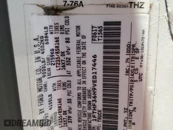 ✅ 1997 Ford F-350 • VIN: 1FTHF36H9VED17446 • Lot: 65460895. Wystawiony na Copart z przebiegiem 162 979 mil. Bezpłatny archiwum sprzedaży aukcyjnych z USA i szczegółowy raport historii pojazdu na DreamBid. Zdjęcie 13.