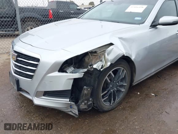 ✅ 2015 Cadillac CTS Luxury RWD • VIN: 1G6AR5S36F0131881 • Lot: 41406498. Listed on IAAI with 172,612 mi. Free auction sales archive from the USA and detailed vehicle history report at DreamBid. Image 6.