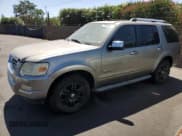 ✅ 2008 Ford Explorer Limited • VIN: 1FMEU65E38UA99897 • Lot: 70960545. Wystawiony na Copart z przebiegiem 189 324 mil. Bezpłatny archiwum sprzedaży aukcyjnych z USA i szczegółowy raport historii pojazdu na DreamBid. Zdjęcie 1.
