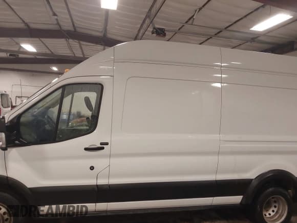 ✅ 2019 Ford Transit • VIN: 1FTBF4XG0KKB77785 • Лот: 41711790. Опубликован ранее на IAAI с пробегом 183 547 миль. Бесплатный доступ к архиву аукционных продаж из США и подробный отчёт об истории автомобиля на DreamBid. Изображение 14.