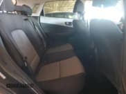 ✅ 2019 Hyundai Kona SE • VIN: KM8K12AA7KU270522 • Лот: 90756495. Опубликован ранее на Copart с пробегом 76 151 миль. Бесплатный доступ к архиву аукционных продаж из США и подробный отчёт об истории автомобиля на DreamBid. Изображение 10.