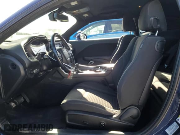 ✅ 2015 Dodge Challenger SXT • VIN: 2C3CDZAG0FH885083 • Lot: 58255714. Wystawiony na Copart z przebiegiem 100 540 mil. Bezpłatny archiwum sprzedaży aukcyjnych z USA i szczegółowy raport historii pojazdu na DreamBid. Zdjęcie 7.