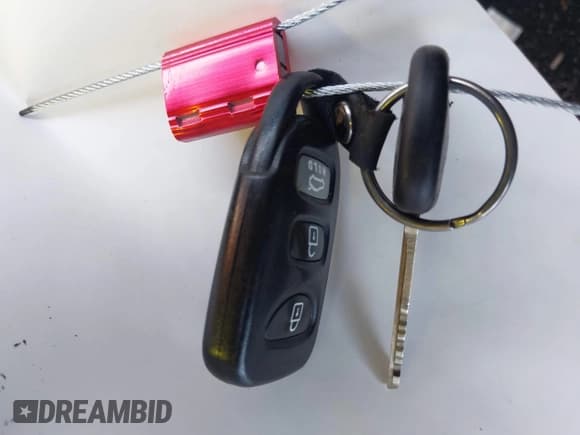 ✅ 2010 Hyundai Elantra GLS • VIN: KMHDU4AD5AU991734 • Лот: 42570881. Опубликован ранее на IAAI с пробегом 88 904 миль. Бесплатный доступ к архиву аукционных продаж из США и подробный отчёт об истории автомобиля на DreamBid. Изображение 11.