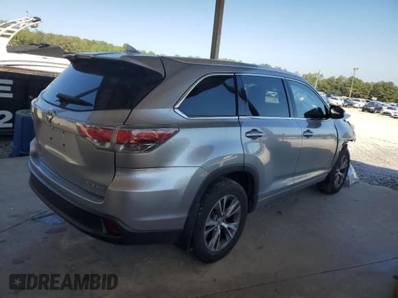 ✅ 2014 Toyota Highlander XLE • VIN: 5TDJKRFH3ES031859 • Лот: 85536705. Опубликован ранее на Copart с пробегом 180 744 миль. Бесплатный доступ к архиву аукционных продаж из США и подробный отчёт об истории автомобиля на DreamBid. Изображение 3.