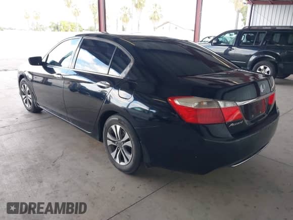 2014 Honda Accord LX with VIN 1HGCR2F34EA286468, listed as a IAAI auction lot 43417069 with 225,946 mi miles and . Bid and sale history available at DreamBid. Image 3.