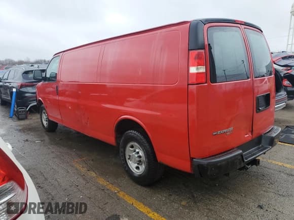✅ 2014 Chevrolet Express Cargo • VIN: 1GCWGGCA9E1131142 • Lot: 72468634. Listed on Copart with 72,339 mi. Free auction sales archive from the USA and detailed vehicle history report at DreamBid. Image 2.