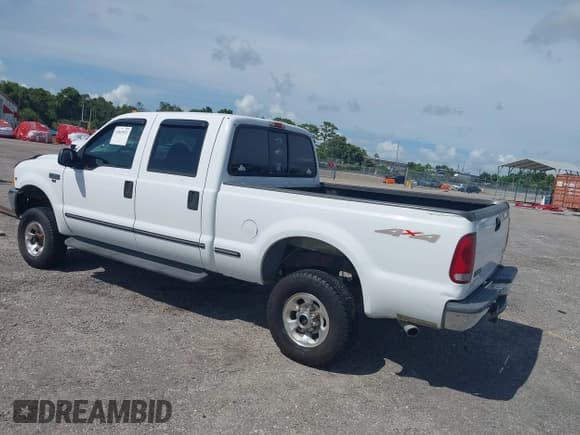 ✅ 1999 Ford F-350 XL • VIN: 1FTSW31L0XEB23392 • Lot: 42819533. Listed on IAAI with 261,153 mi. Free auction sales archive from the USA and detailed vehicle history report at DreamBid. Image 3.