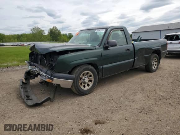 2006 Chevrolet Silverado 1500 Work Truck z VIN 1GCEC14X36Z104982, wystawiony jako Copart lot #56532775 z przebiegiem 188 172 mil mil oraz Szkoda całkowita • Salvage title. Historia ofert i sprzedaży dostępna na DreamBid. Obrazek 1.
