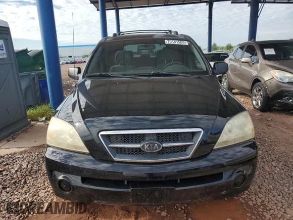 ✅ 2004 Kia Sorento LX • VIN: KNDJC733645330129 • Лот: 70151565. Опубликован ранее на Copart с пробегом 114 869 миль. Бесплатный доступ к архиву аукционных продаж из США и подробный отчёт об истории автомобиля на DreamBid. Изображение 5.