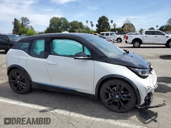 ✅ 2019 BMW i3 • VIN: WBY8P6C50K7D00870 • Лот: 49416993. Опубликован ранее на Copart с пробегом Не указан. Бесплатный доступ к архиву аукционных продаж из США и подробный отчёт об истории автомобиля на DreamBid. Изображение 4.