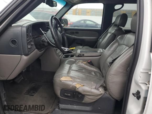 ✅ 2002 Chevrolet Suburban LS • VIN: 1GNEC16T62J204276 • Лот: 64249175. Опубликован ранее на Copart с пробегом 198 551 миль. Бесплатный доступ к архиву аукционных продаж из США и подробный отчёт об истории автомобиля на DreamBid. Изображение 7.