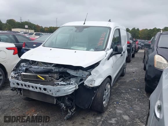 ✅ 2020 Ford Transit Connect XL • VIN: NM0LS6E75L1437794 • Lot: 40646552. Wystawiony na IAAI z przebiegiem 74 143 mil. Bezpłatny archiwum sprzedaży aukcyjnych z USA i szczegółowy raport historii pojazdu na DreamBid. Zdjęcie 2.