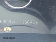 ✅ 2023 Mercedes-Benz EQE 500 • VIN: 4JGGM2CB8PA009184 • Lot: 43571742. Wystawiony na IAAI z przebiegiem 16 692 mil. Bezpłatny archiwum sprzedaży aukcyjnych z USA i szczegółowy raport historii pojazdu na DreamBid. Zdjęcie 16.