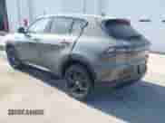 2024 Dodge Hornet GT z VIN ZACNDFAN2R3A39839, wystawiony jako IAAI lot #42457621 z przebiegiem 11 711 mil mil oraz . Historia ofert i sprzedaży dostępna na DreamBid. Obrazek 3.