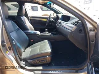 ✅ 2015 Lexus GS 350 • VIN: JTHCE1BLXFA002884 • Lot: 43313990. Wystawiony na IAAI z przebiegiem 107 090 mil. Bezpłatny archiwum sprzedaży aukcyjnych z USA i szczegółowy raport historii pojazdu na DreamBid. Zdjęcie 5.