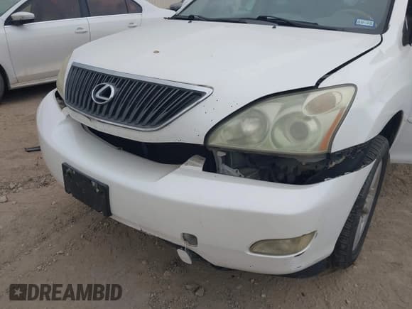 ✅ 2005 Lexus RX 330 • VIN: JTJGA31UX50049192 • Лот: 43757235. Опубликован ранее на IAAI с пробегом 241 186 миль. Бесплатный доступ к архиву аукционных продаж из США и подробный отчёт об истории автомобиля на DreamBid. Изображение 6.