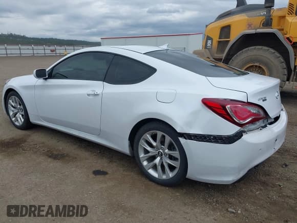✅ 2014 Hyundai Genesis Coupe 2.0T • VIN: KMHHT6KD2EU119029 • Lot: 42563822. Wystawiony na IAAI z przebiegiem 66 771 mil. Bezpłatny archiwum sprzedaży aukcyjnych z USA i szczegółowy raport historii pojazdu na DreamBid. Zdjęcie 3.