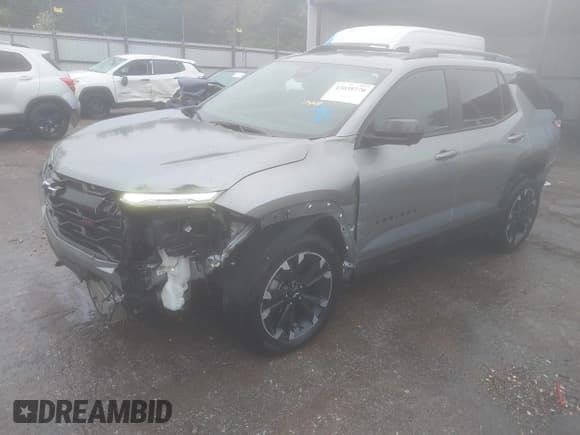 ✅ 2025 Chevrolet Equinox FWD RS • VIN: 3GNAXLEG1SL173319 • Lot: 43038770. Wystawiony na IAAI z przebiegiem 15 146 mil. Bezpłatny archiwum sprzedaży aukcyjnych z USA i szczegółowy raport historii pojazdu na DreamBid. Zdjęcie 2.