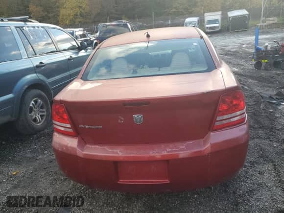 2008 Dodge Avenger SE с VIN 1B3LC46K28N585491, выставлен на аукционе Copart как лот 90846295 с пробегом 189 442 миль миль и Списание • Salvage title. История ставок и продаж доступна на DreamBid. Изображение 6.