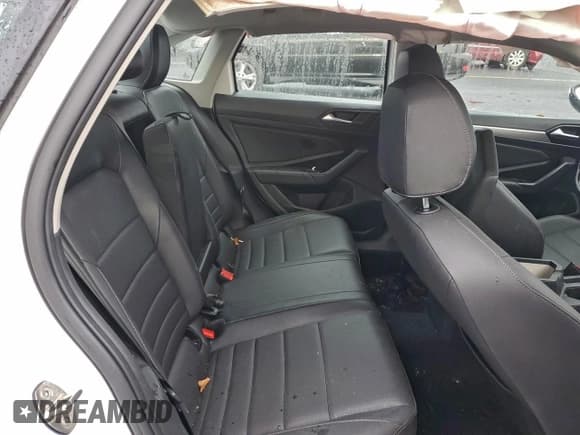✅ 2021 Volkswagen Jetta S • VIN: 3VWC57BUXMM033112 • Lot: 94043245. Wystawiony na Copart z przebiegiem 75 608 mil. Bezpłatny archiwum sprzedaży aukcyjnych z USA i szczegółowy raport historii pojazdu na DreamBid. Zdjęcie 10.