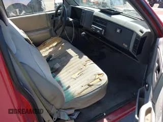 ✅ 1993 Chevrolet S-10 X96 • VIN: 1GCCS14Z6P8163169 • Лот: 41825036. Опубликован ранее на IAAI с пробегом 216 988 миль. Бесплатный доступ к архиву аукционных продаж из США и подробный отчёт об истории автомобиля на DreamBid. Изображение 5.