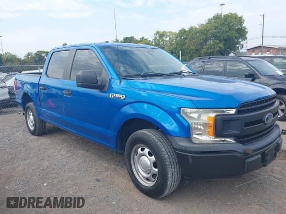 ✅ 2019 Ford F-150 XL • VIN: 1FTEW1C59KKC99982 • Lot: 43155375. Wystawiony na IAAI z przebiegiem 88 144 mil. Bezpłatny archiwum sprzedaży aukcyjnych z USA i szczegółowy raport historii pojazdu na DreamBid. Zdjęcie 13.