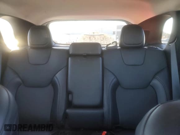 ✅ 2020 Jeep Cherokee Lux • VIN: 1C4PJMLN3LD647869 • Лот: 92113805. Опубликован ранее на Copart с пробегом 62 284 миль. Бесплатный доступ к архиву аукционных продаж из США и подробный отчёт об истории автомобиля на DreamBid. Изображение 10.