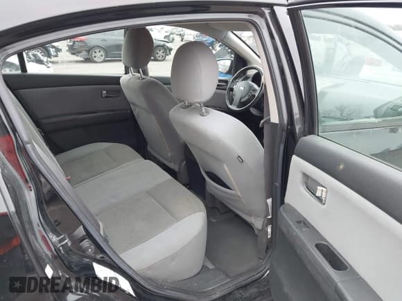 ✅ 2011 Nissan Sentra SR • VIN: 3N1AB6AP4BL622333 • Lot: 43878691. Listed on IAAI with 148,311 mi. Free auction sales archive from the USA and detailed vehicle history report at DreamBid. Image 8.