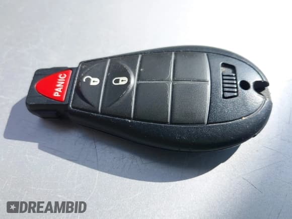 ✅ 2021 Jeep Cherokee Latitude • VIN: 1C4PJLCB2MD121170 • Lot: 43168641. Listed on IAAI with 61,514 mi. Free auction sales archive from the USA and detailed vehicle history report at DreamBid. Image 11.