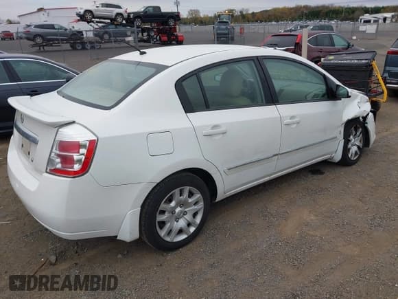 ✅ 2012 Nissan Sentra SR • VIN: 3N1AB6APXCL763070 • Лот: 43440550. Опубликован ранее на IAAI с пробегом 51 243 миль. Бесплатный доступ к архиву аукционных продаж из США и подробный отчёт об истории автомобиля на DreamBid. Изображение 4.