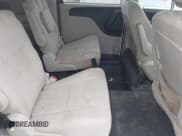 ✅ 2011 Dodge Grand Caravan Express • VIN: 2D4RN4DG7BR737022 • Lot: 42699448. Wystawiony na IAAI z przebiegiem 193 695 mil. Bezpłatny archiwum sprzedaży aukcyjnych z USA i szczegółowy raport historii pojazdu na DreamBid. Zdjęcie 8.